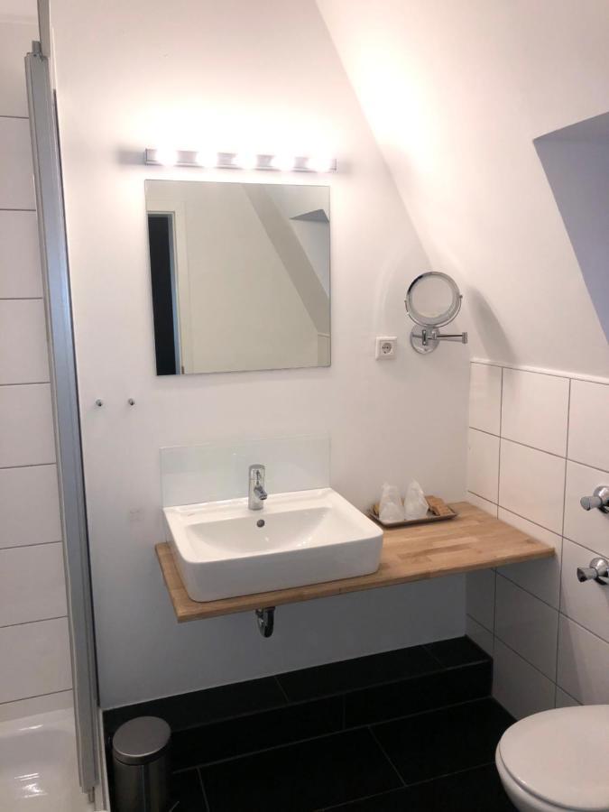 Lili Living Hotel ラーティンゲン エクステリア 写真